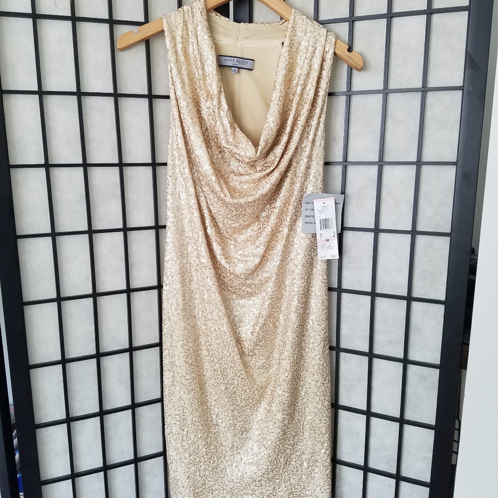 Anne Klein Size 10 Cream